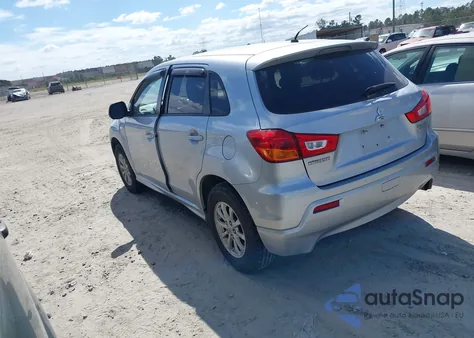 2011 Mitsubishi Outlander Sport Es z USA, uszkodzony, nr VIN JA4AP3AU2BZ022206